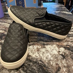 Steve Madden Slip-On Sneakers
